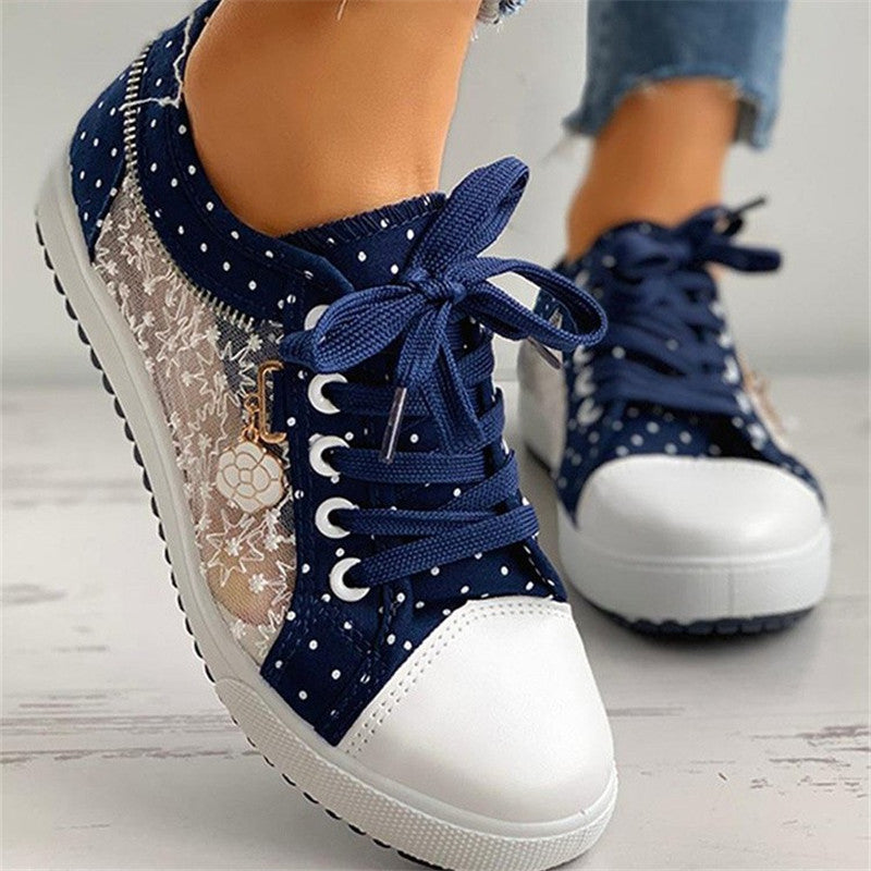 EMY | Luchtige Dames Sneakers – blauw met Kant & Polkadots