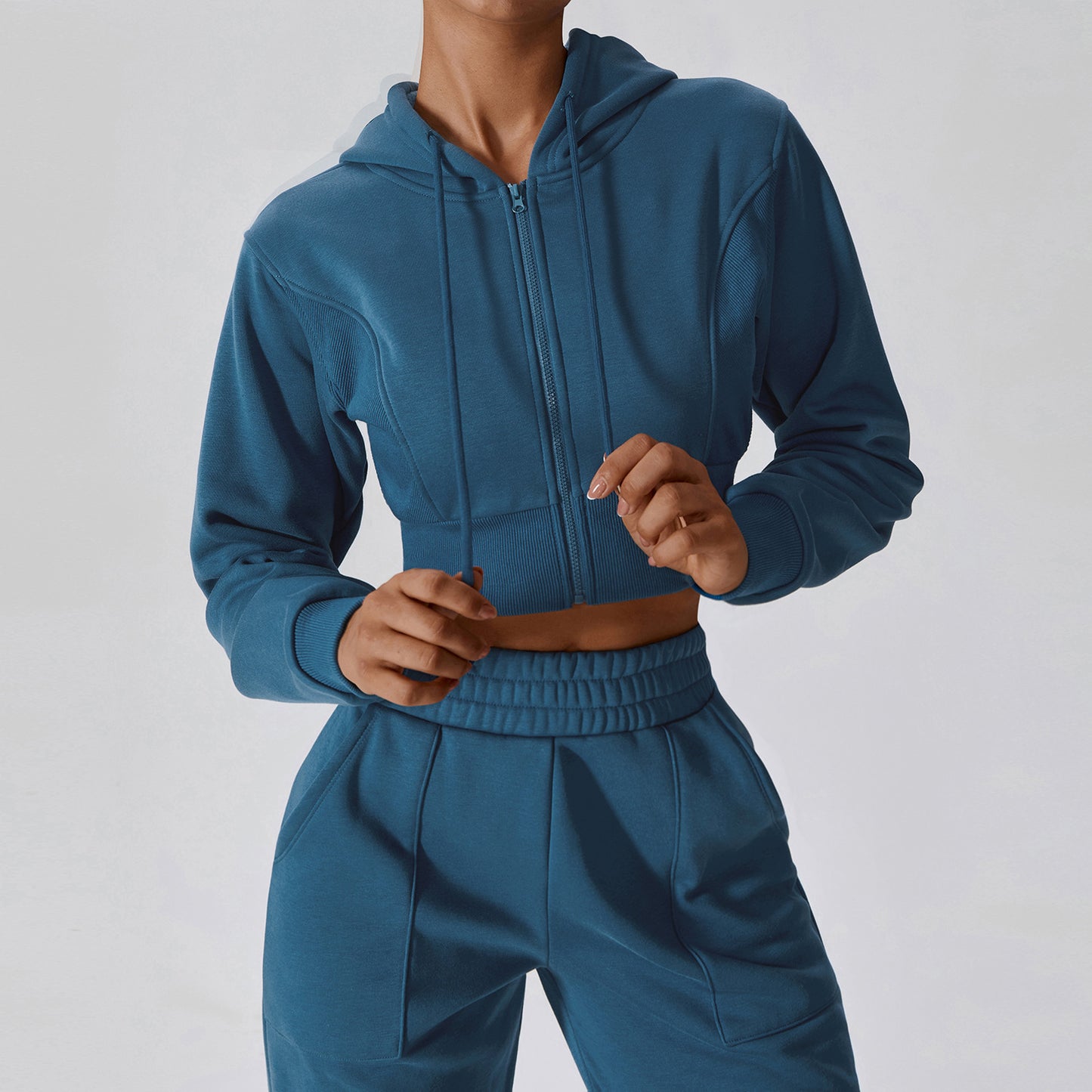 VINA | Cropped Hoodie & Jogger Set