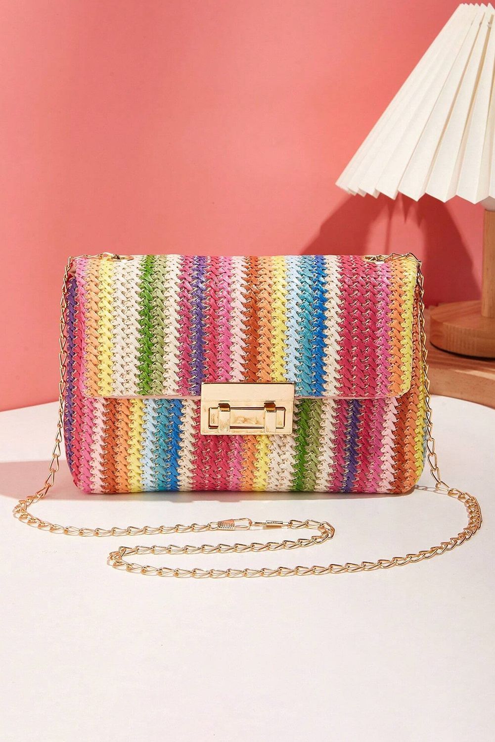 VIVIAN | Rainbow Chic Clutch – Vrolijke Elegantie met Gouden Details