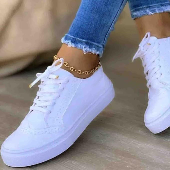 BRITT | Trendy Suède Sneakers voor Dames met Witte Zool