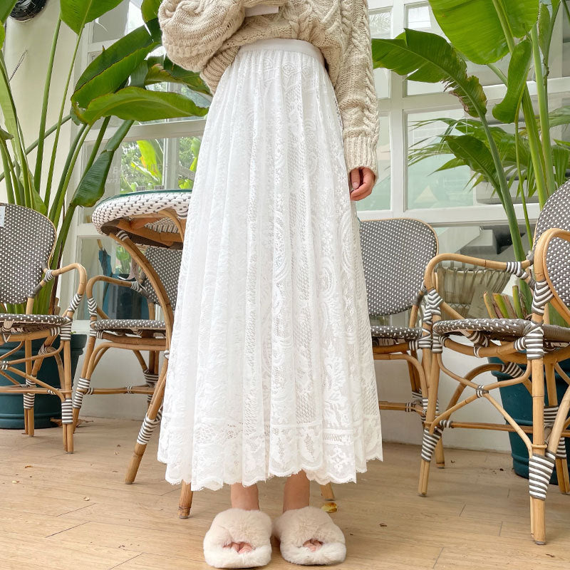 ARUNA | Lange Tule Rok van Kant – Romantische Elegantie
