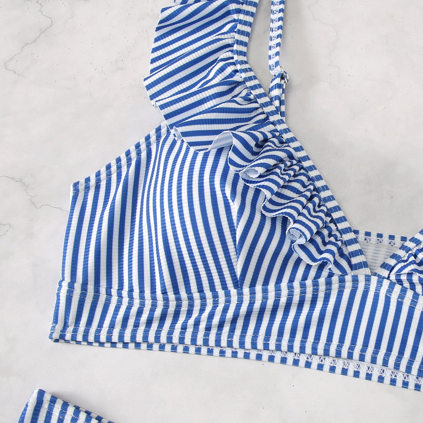 VESPER | Bikini met Volant - Elegante Ribstof en Hooggesneden Design