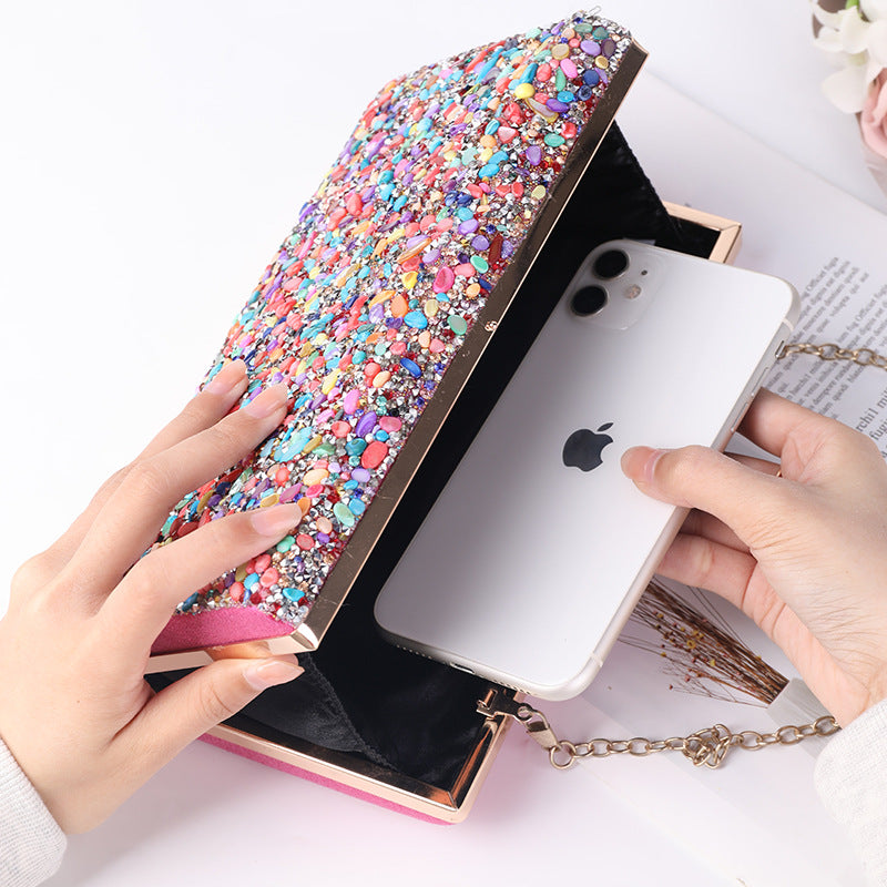 CASSY | Glinsterende Party Clutch – Luxe Handtas met Edelsteenlook