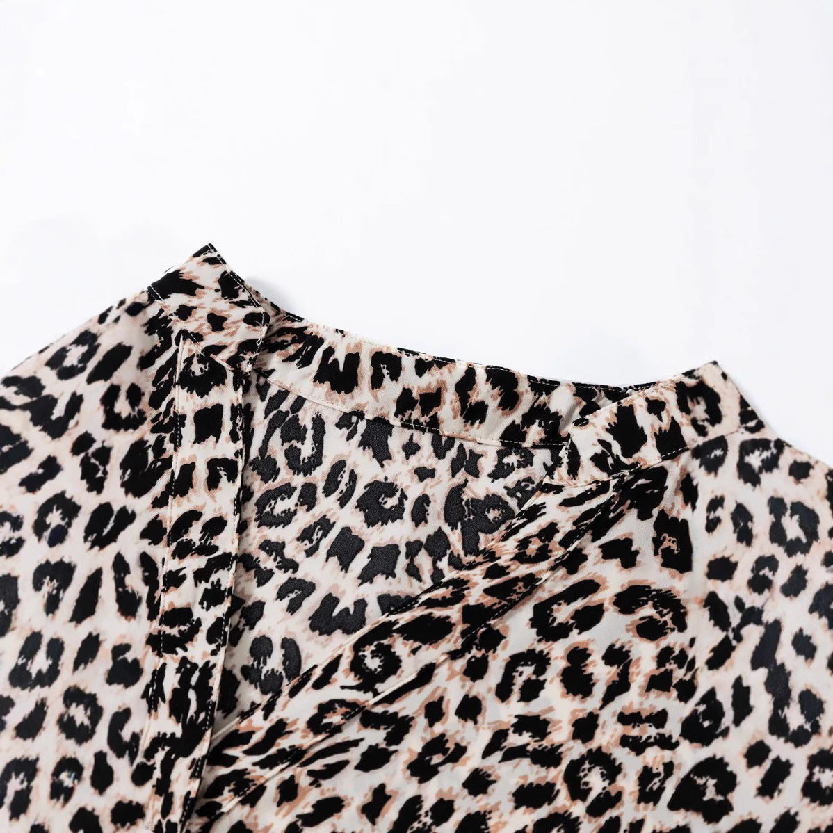 ROXY | Chique Leopard Print Jurk voor Dames met Wijd Uitlopende Mouwen