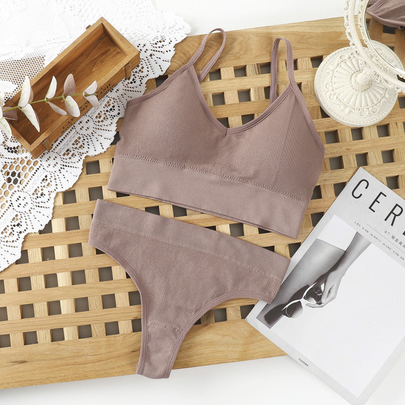 YOLANDA | Naadloze Lingerieset – Comfortabele Bralette & Slip