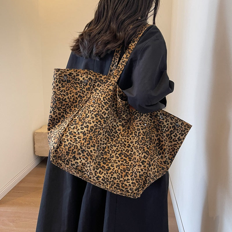 JULA | Leopard Shopper Tas XL – Grote Panterprint Totebag voor Dames