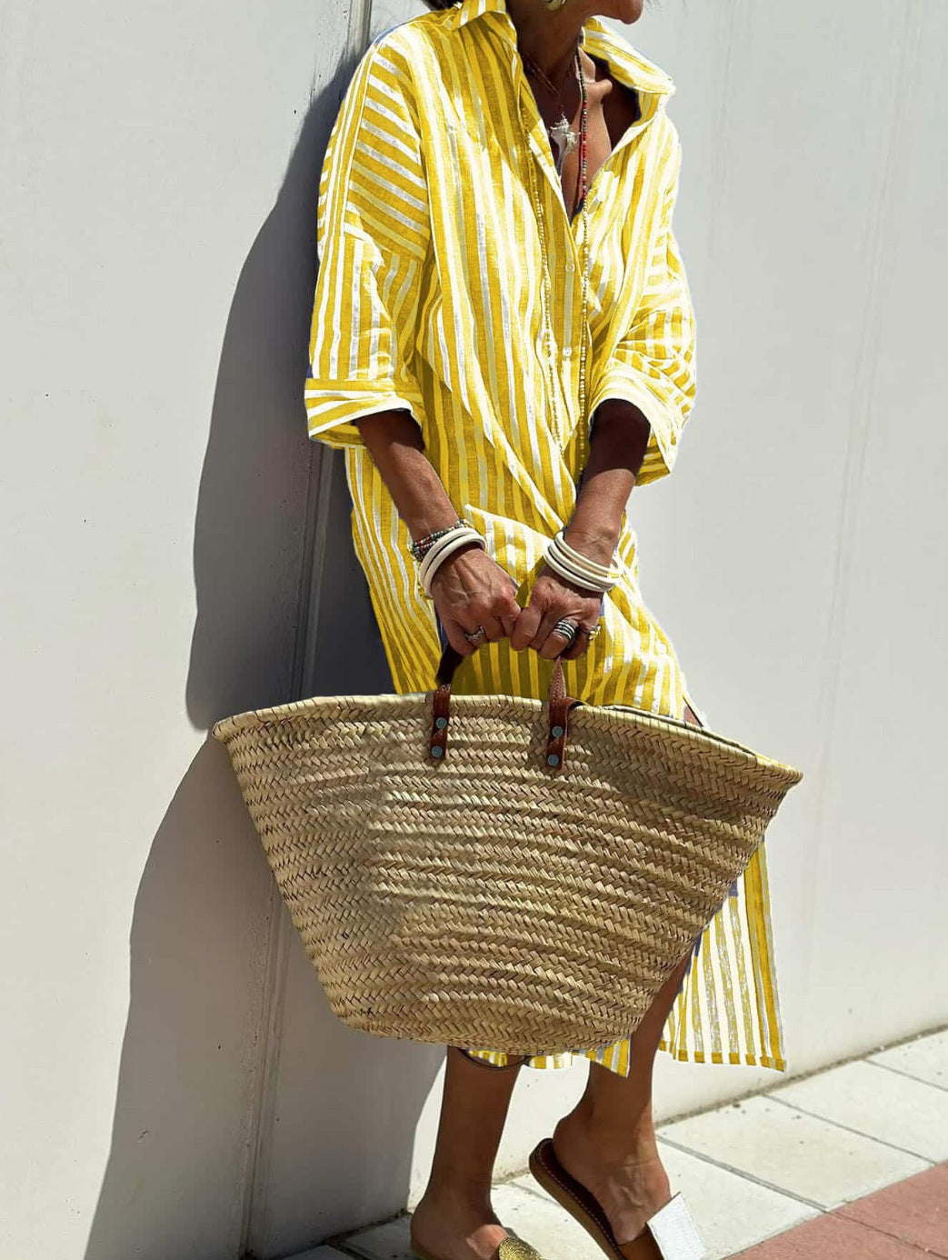 LINNE | Gestreepte Oversized Shirtjurk – Zomerse Damesjurk met Knoopsluiting en Split