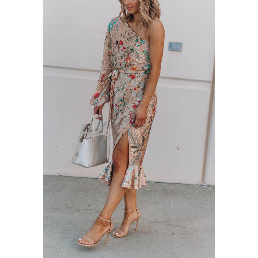 DYLANA | One Shoulder Bloemenjurk – Asymmetrische Glamour met Bloemenprint