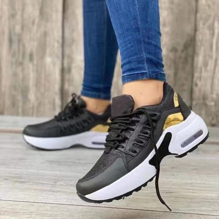 VALERIANE | Sneakers met Gouden Details – Comfort Meets Elegance