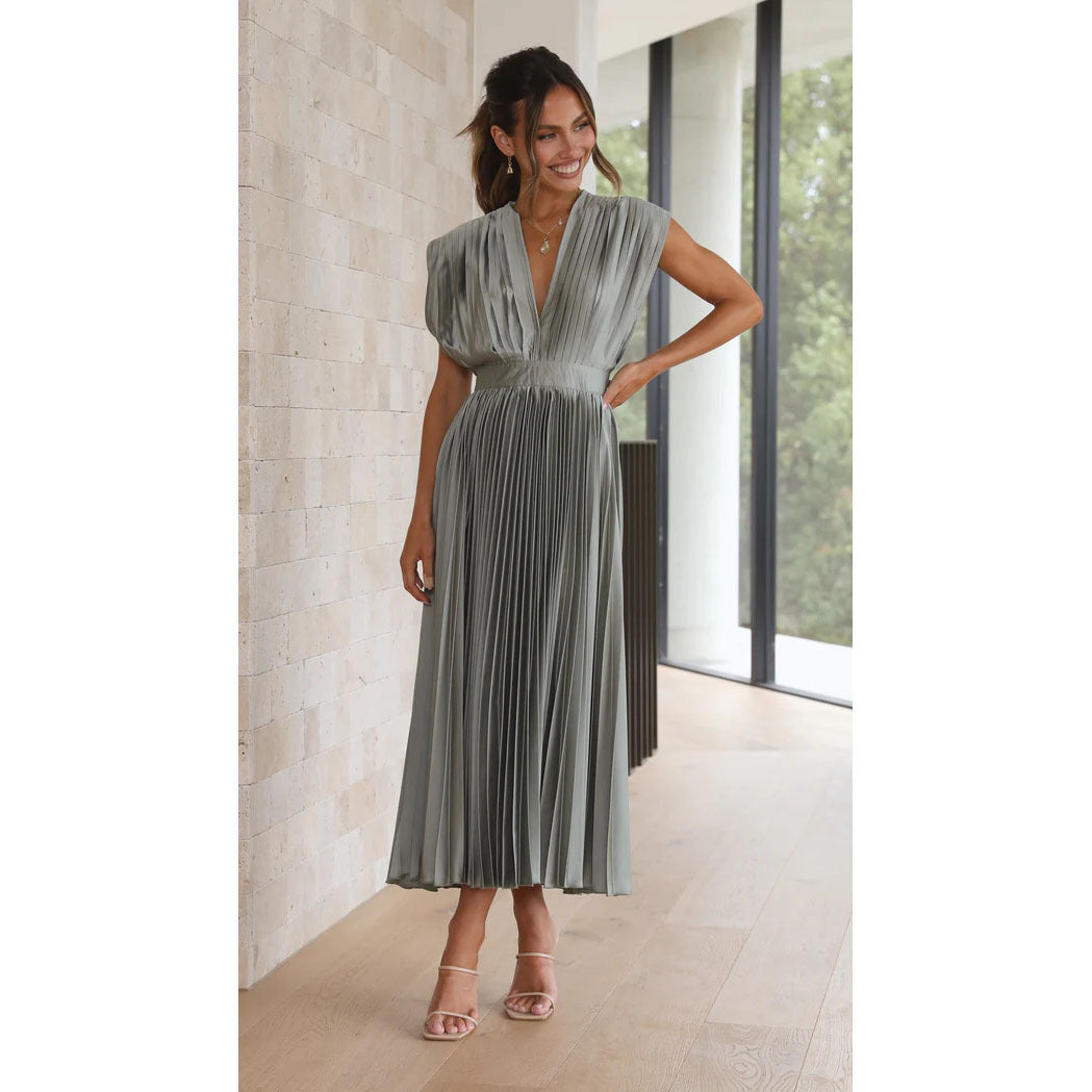 ELLEN | Plissé Midi Jurk met Diepe V-Hals – Elegante Avondjurk
