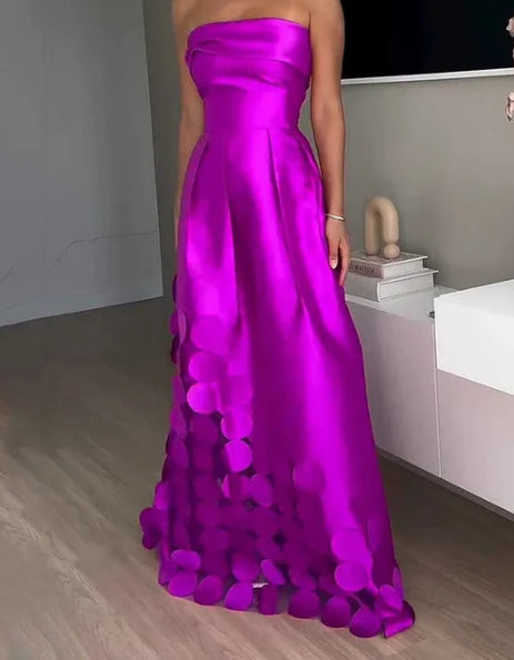 ELYNNE | Fuchsia Strapless Avondjurk Dames – Luxe Gala Jurk met Cirkelaccenten