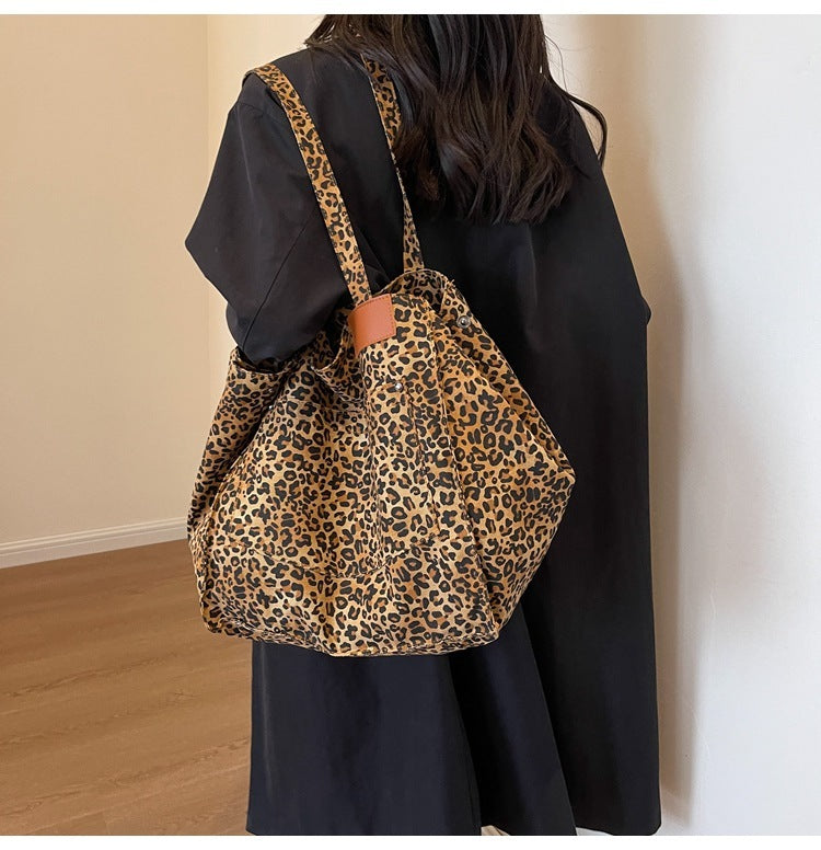 JULA | Leopard Shopper Tas XL – Grote Panterprint Totebag voor Dames