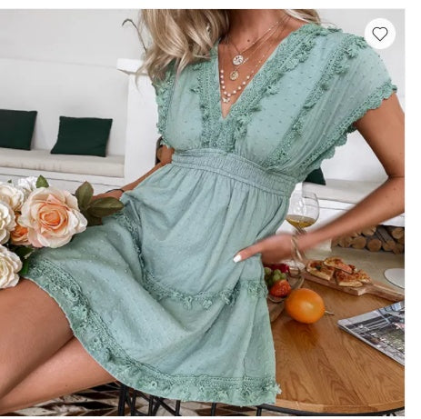 LAURE | Boho Mini Jurk met Kanten Details – Zomerse Strandjurk met V-Hals