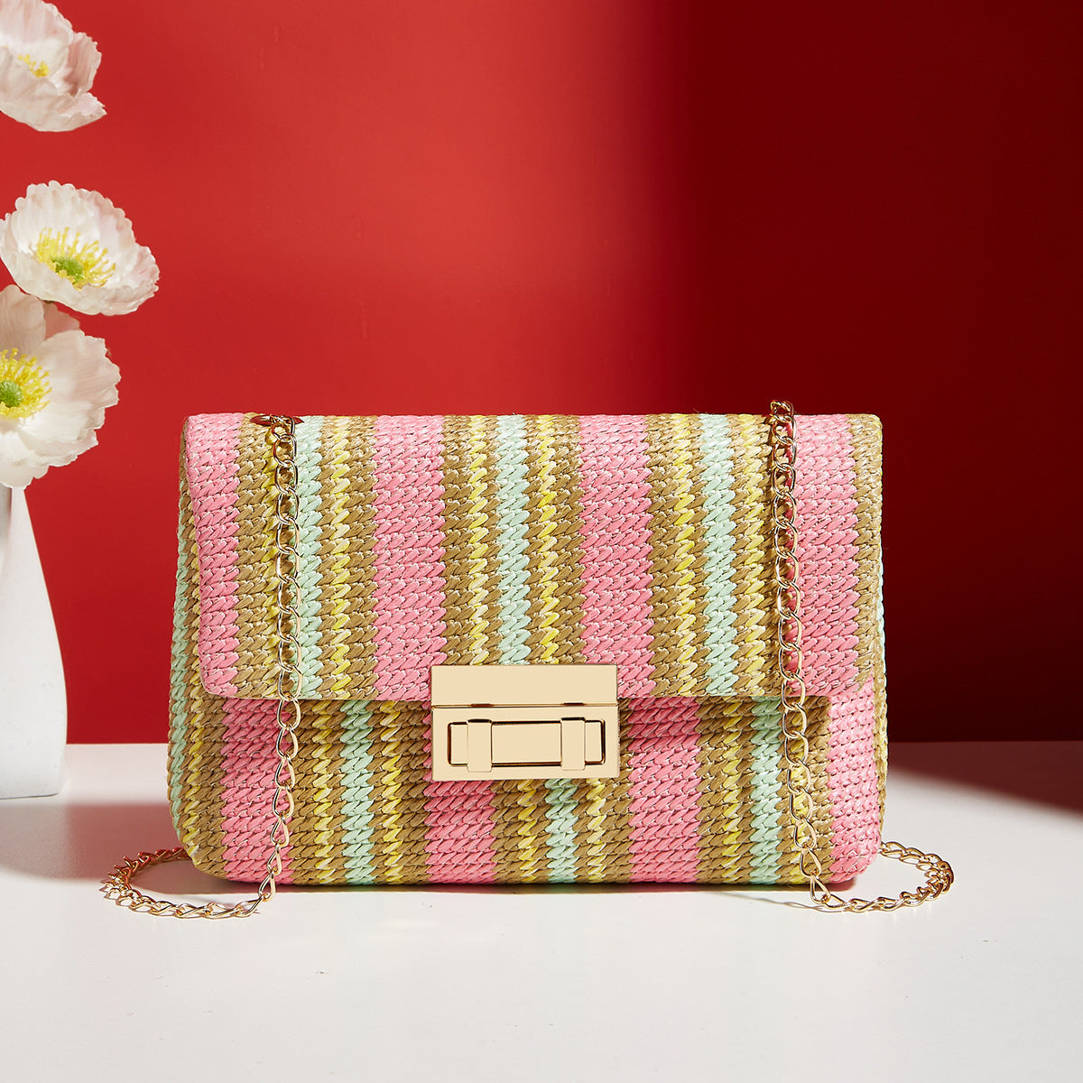 VIVIAN | Rainbow Chic Clutch – Vrolijke Elegantie met Gouden Details