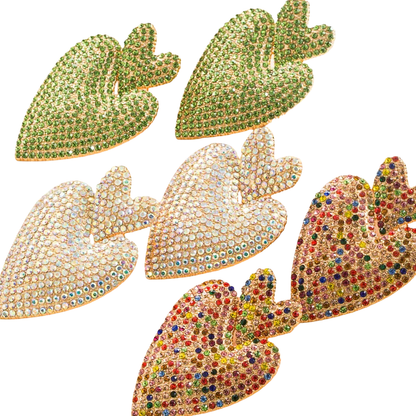 LIVA Statement Strass Oorbellen in Hartvorm