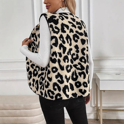 SISSY | Teddy Gilet met Luipaardprint – Stijlvol, Warm & Statement-Ready