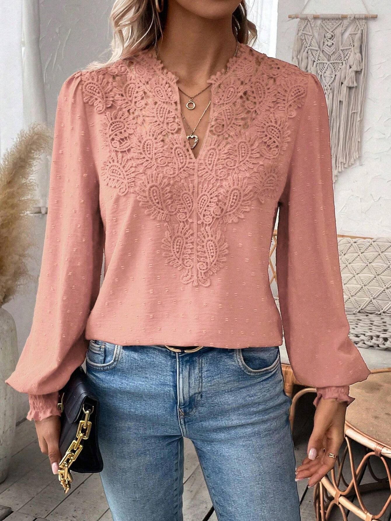 ESTHER | Blouse met Kant en Boho Touch – Tijdloos Elegant