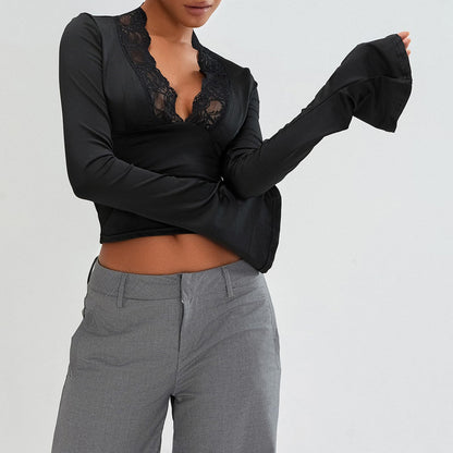 LIVIA | Top met Kant – Sexy V-Hals Longsleeve met Flared Mouwen