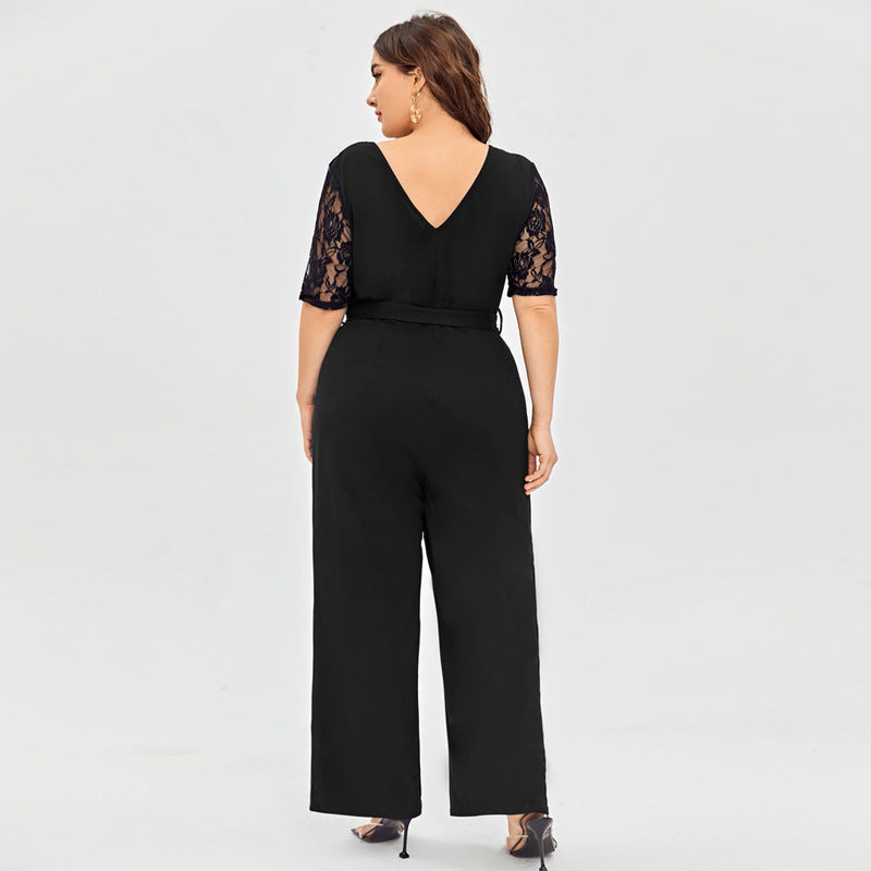 CLOE | Zwarte Jumpsuit met Kantmouwen – Elegante Plus Size Pasvorm