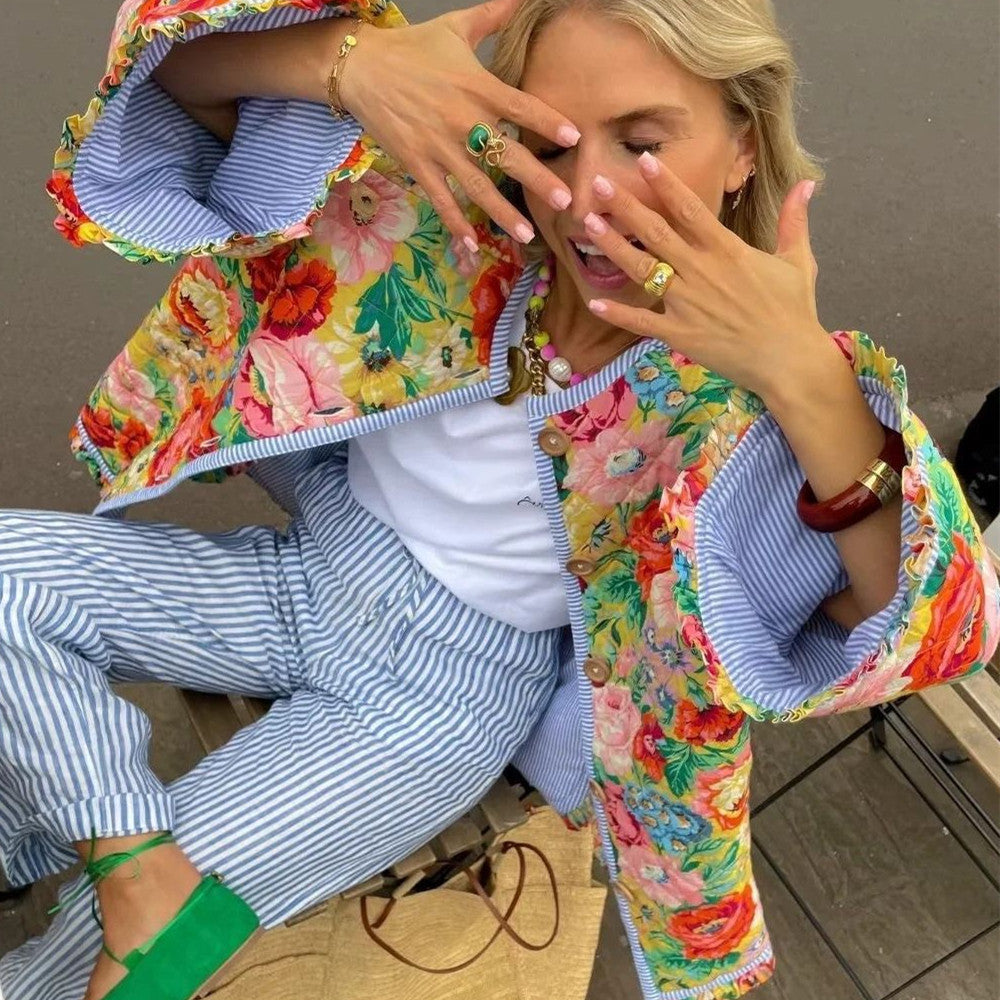 ALIXE | Floral Quilted Jacket – Kleurrijke Eyecatcher met Bohemian Flair