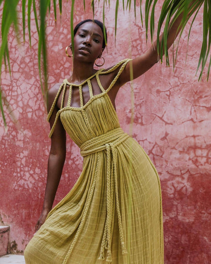 FINNE | Bohemian Maxi Jurk met Gevlochten Details – Luchtige Zomerstijl