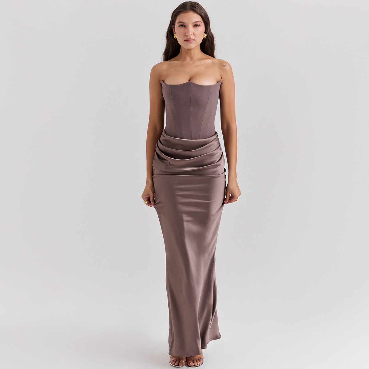 DIANA | Satijnen Strapless Avondjurk in Lichtroze – Corset Top & Drapé Details