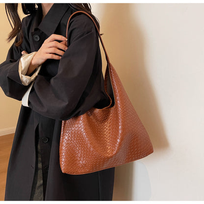 ARYA | Gevlochten Schoudertas – Minimalistische Handtas met Luxe Look