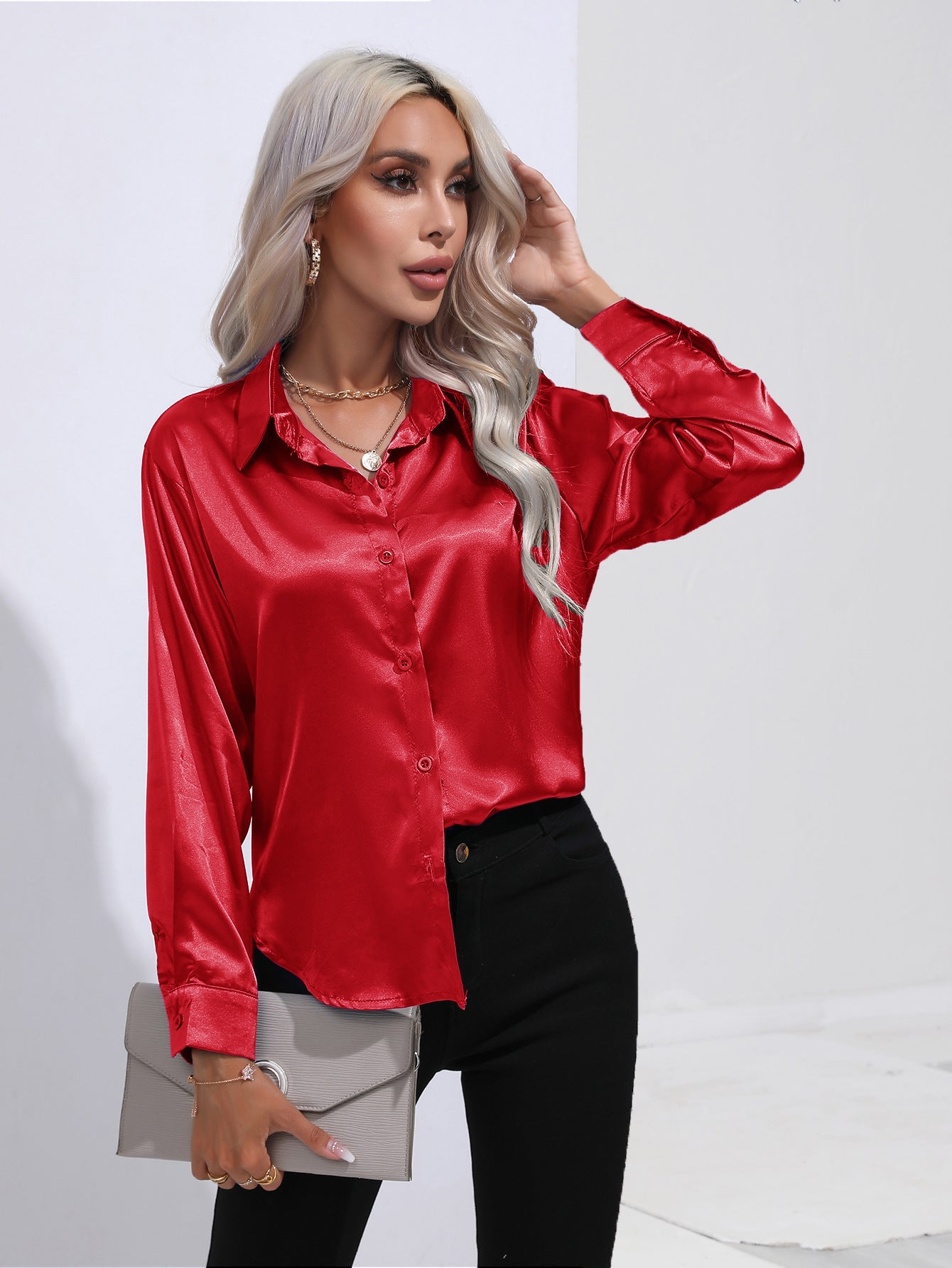 SYLVIA | Zijdezachte Satijnen Blouse – Tijdloos Chic met een Luxe Glans