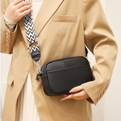 FABIA | Crossbody Tas met Grafische Schouderband – Trendy & Praktisch