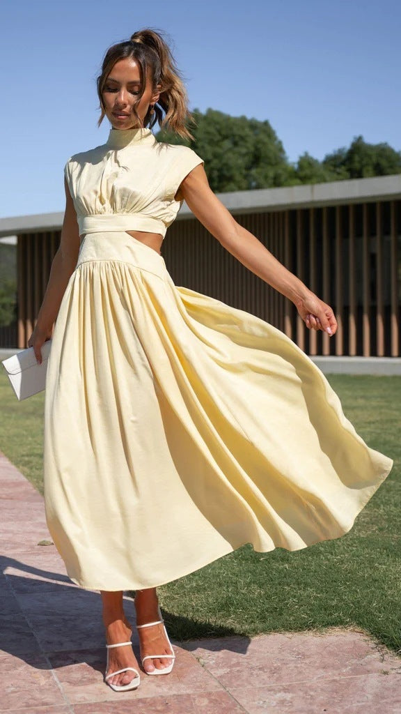 ELITA | Cut-Out Midi Jurk – Elegantie met een Moderne Twist