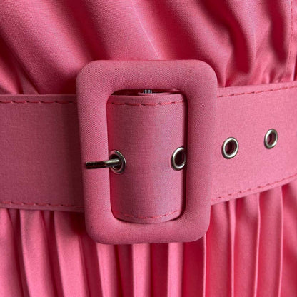 NILA |  Elegante Plisséjurk met Taille Riem – Voor Zomer, Feest & Werk