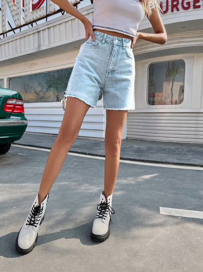 FATIMA | Rock jouw zomerse look met deze high waist denim short!