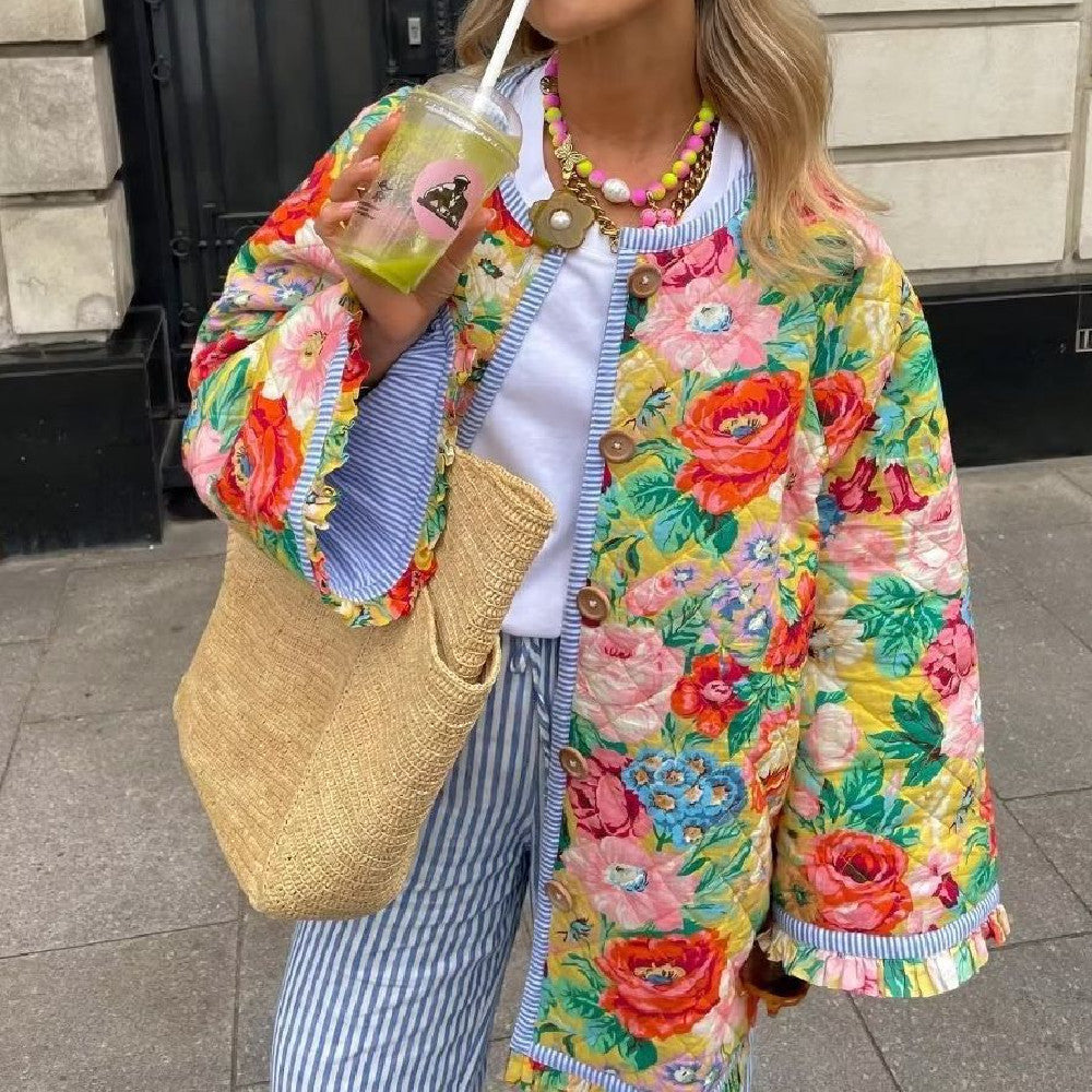 ALIXE | Floral Quilted Jacket – Kleurrijke Eyecatcher met Bohemian Flair