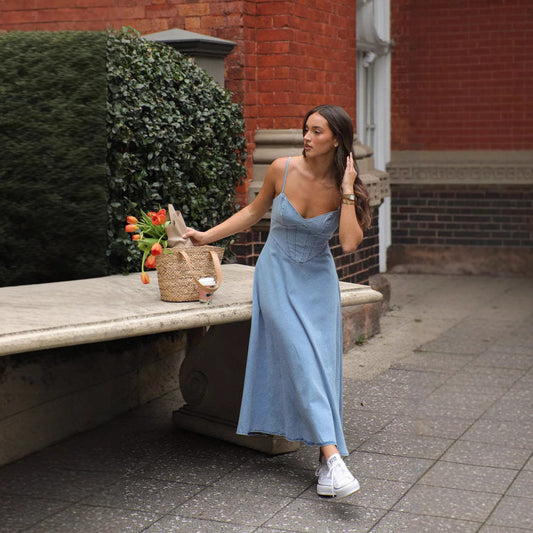 JOYCE | Lichtblauwe Denim Midi Jurk met Spaghetti Bandjes – Casual Zomerjurk voor Elke Dag