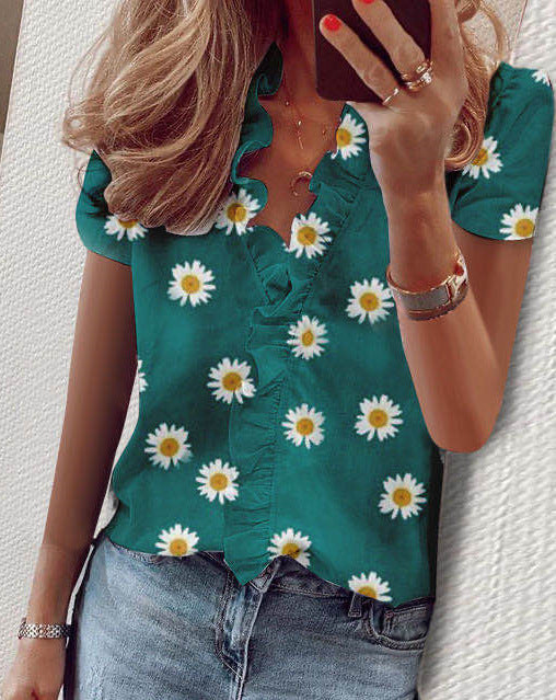 SILVIE | Ruffle V-Hals Top – Elegantie met een Speelse Twist
