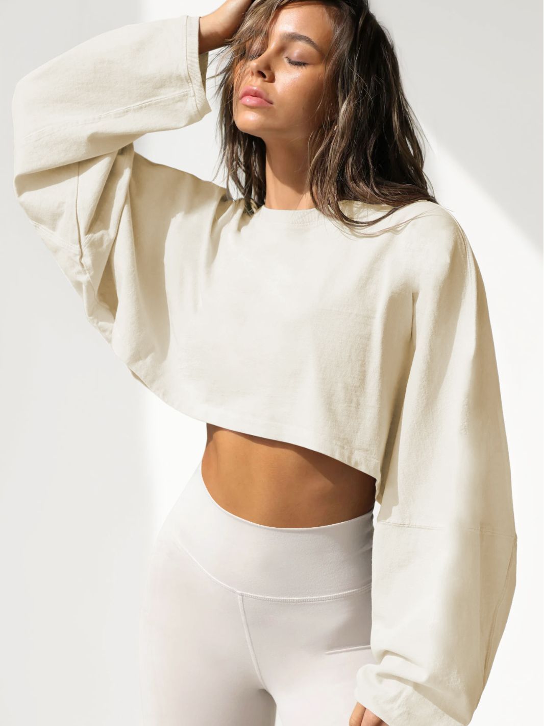 DYANA | Cropped Lounge Sweater – Oversized Trui met Raw Edge