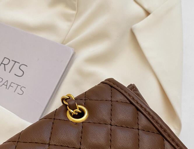 IVANA | Gewatteerde Schoudertas Dames met Goudkleurige Ketting – Luxe Crossbody Tas