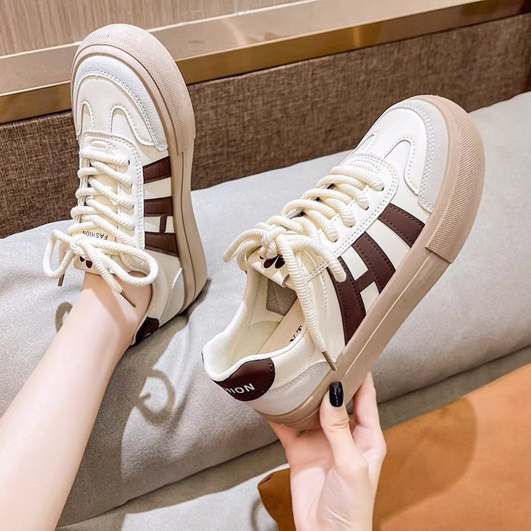 TESSA | Trendy Witte Sneakers – Voor Elke Dag en Elke Look