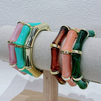 NOURAYA | Bamboe-Stijl Acryl Armband – Chic Statement Accessoire