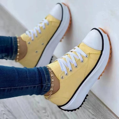 GUUSJE | Platform Sneakers met kleurrijke Zool – Sportief