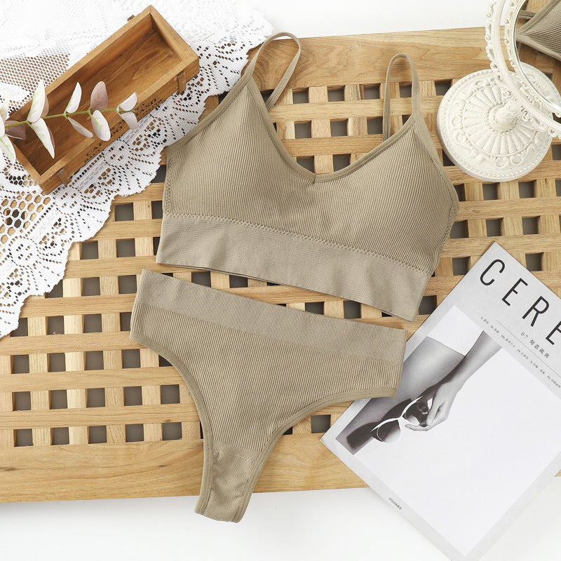 YOLANDA | Naadloze Lingerieset – Comfortabele Bralette & Slip