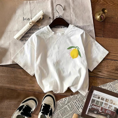 SAMMIE | Limoncello T-shirt Dames – Zomers Shirt met Citroenprint en La Dolce Vita Tekst