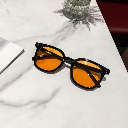 SUN | Trendy Unisex Zonnebril – Fashion Statement in Meerdere Kleuren