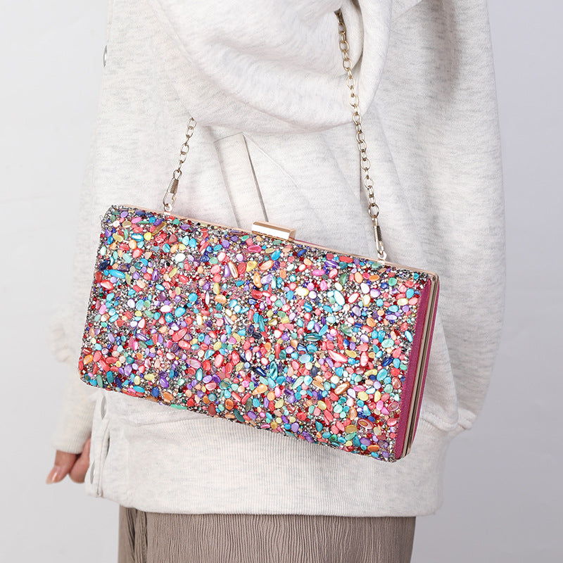 CASSY | Glinsterende Party Clutch – Luxe Handtas met Edelsteenlook