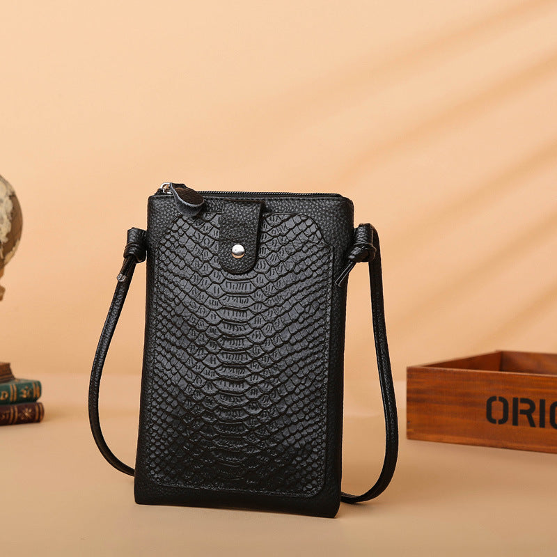 ROMY | Zwarte Crossbody Telefoontas met Slangenprint – Compacte Schoudertas voor Dames