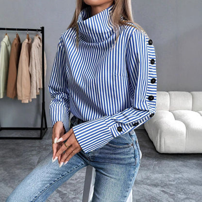 GENEVIEVE | Gestreepte Statement Blouse – Hooggesloten met Knopen