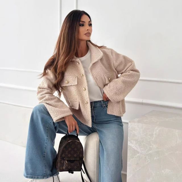 FABIENNE | Trendy Cropped Jas voor Dames met Elegante Knopen