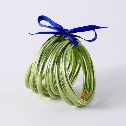 HOLLY | Set van 10 Glanzende Armbanden – Siliconen Glamour in Kleurenmix