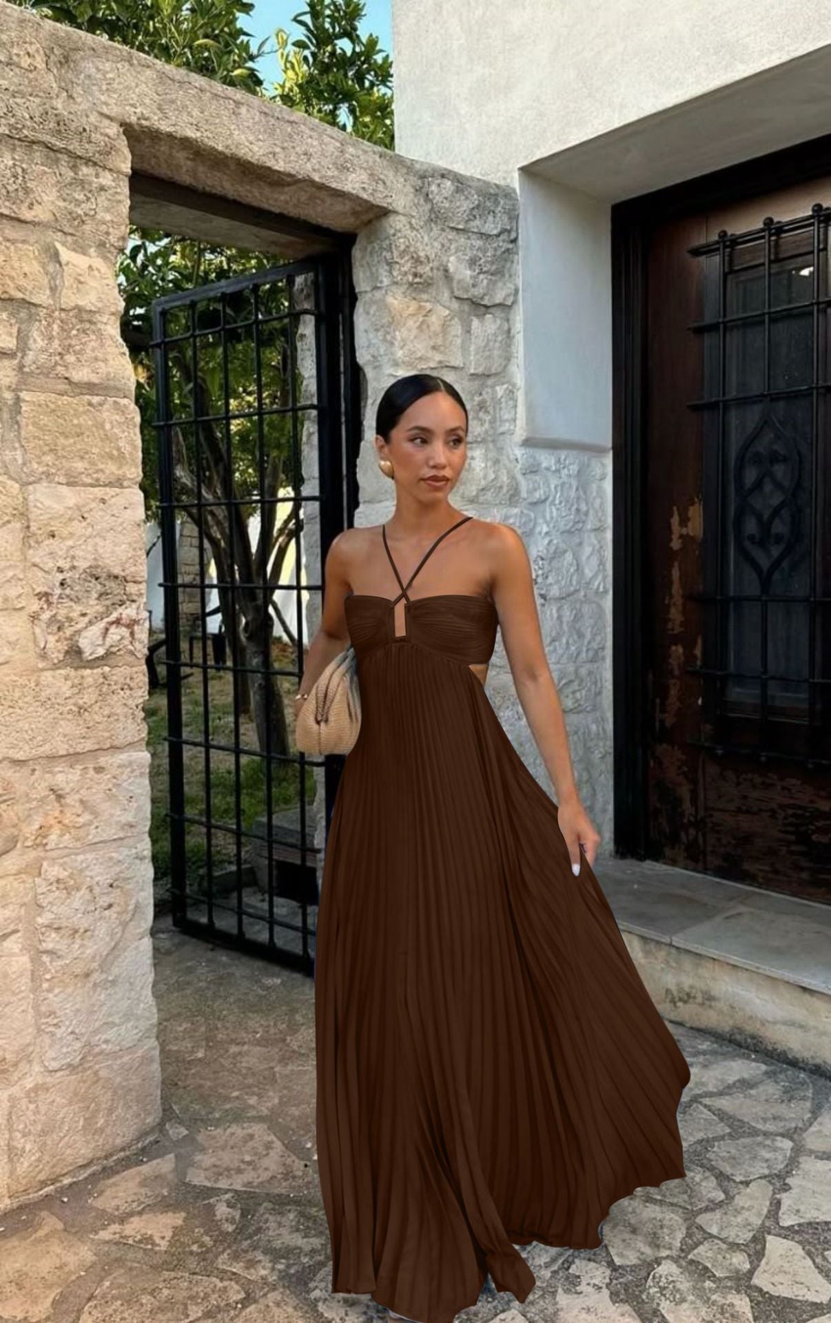 ALMIRA | Plissé Maxi Jurk met Open Rug – Zomerse Elegantie