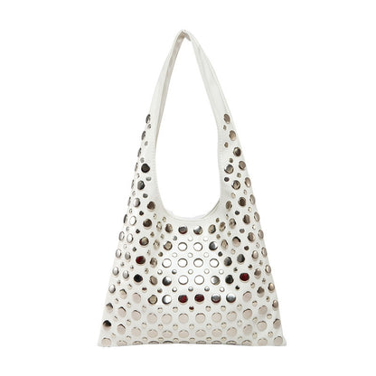 BIRGIT | Schoudertas met Studs – Stoere Leren Look Tas voor Dames